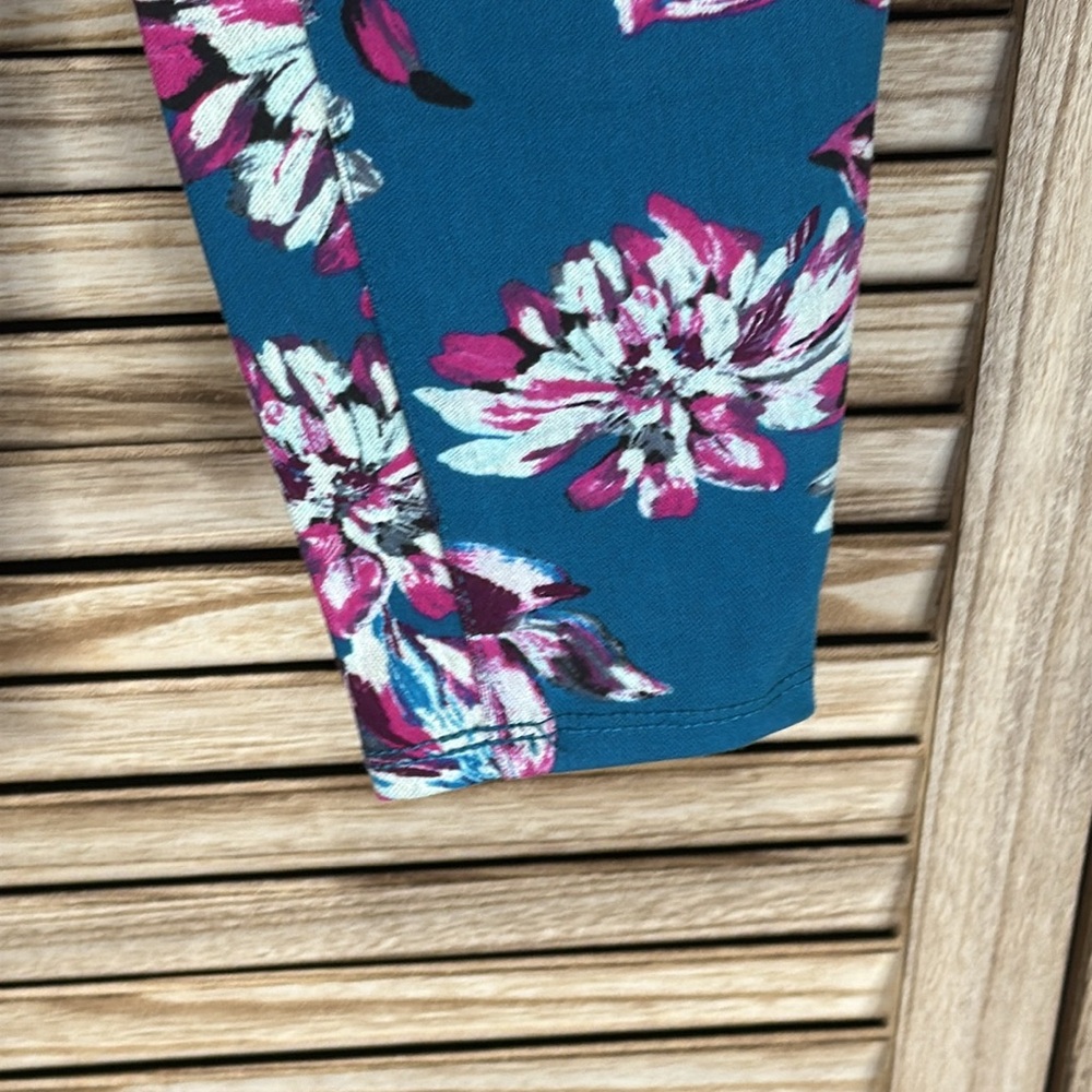 Time and Tru Teal Floral Leggings New With Tags Size XS (02) - Picture 3 of 13